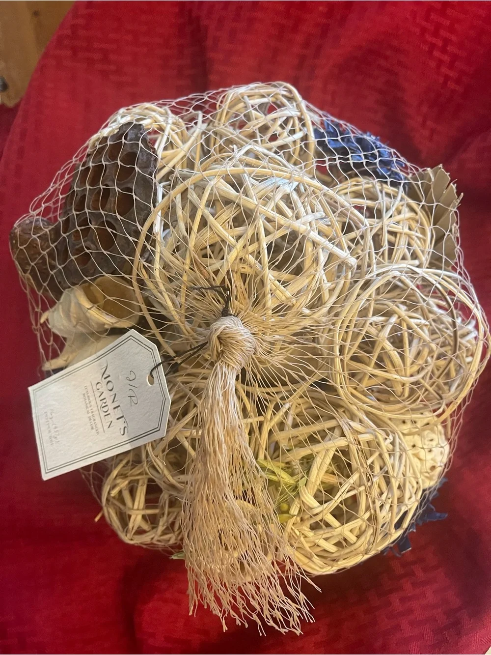 Decorative Natural Potpourri Mix - Cream & Blue